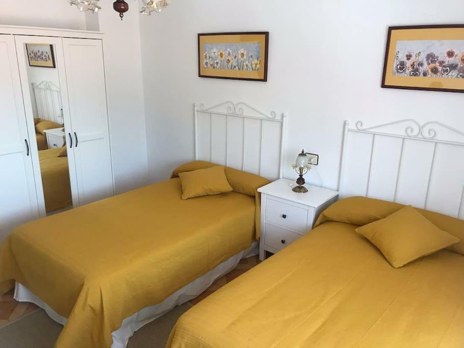 Apartamento Laura เซ ภายนอก รูปภาพ